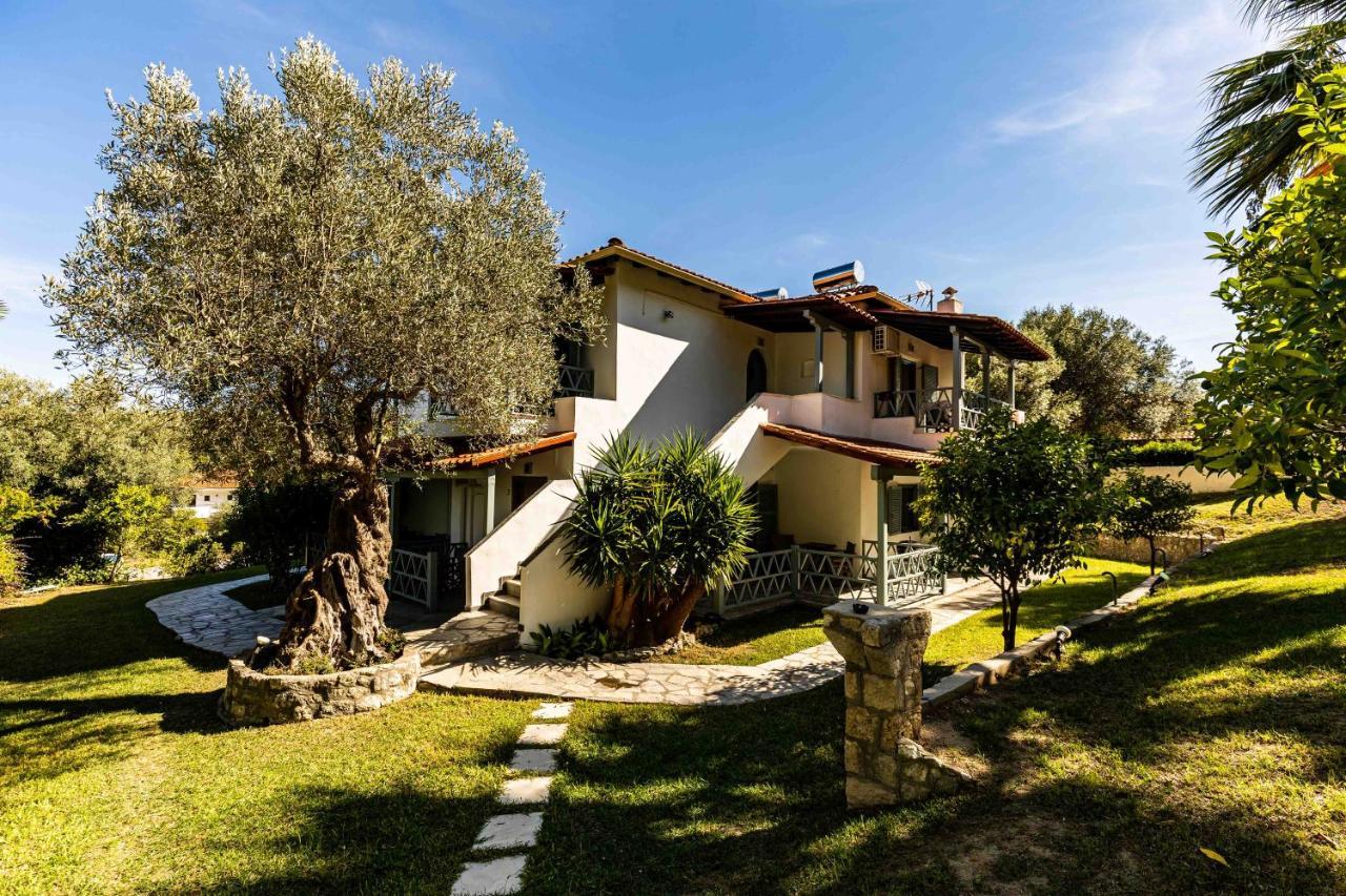 פאליאורי Casa Luxury Suites מראה חיצוני תמונה
