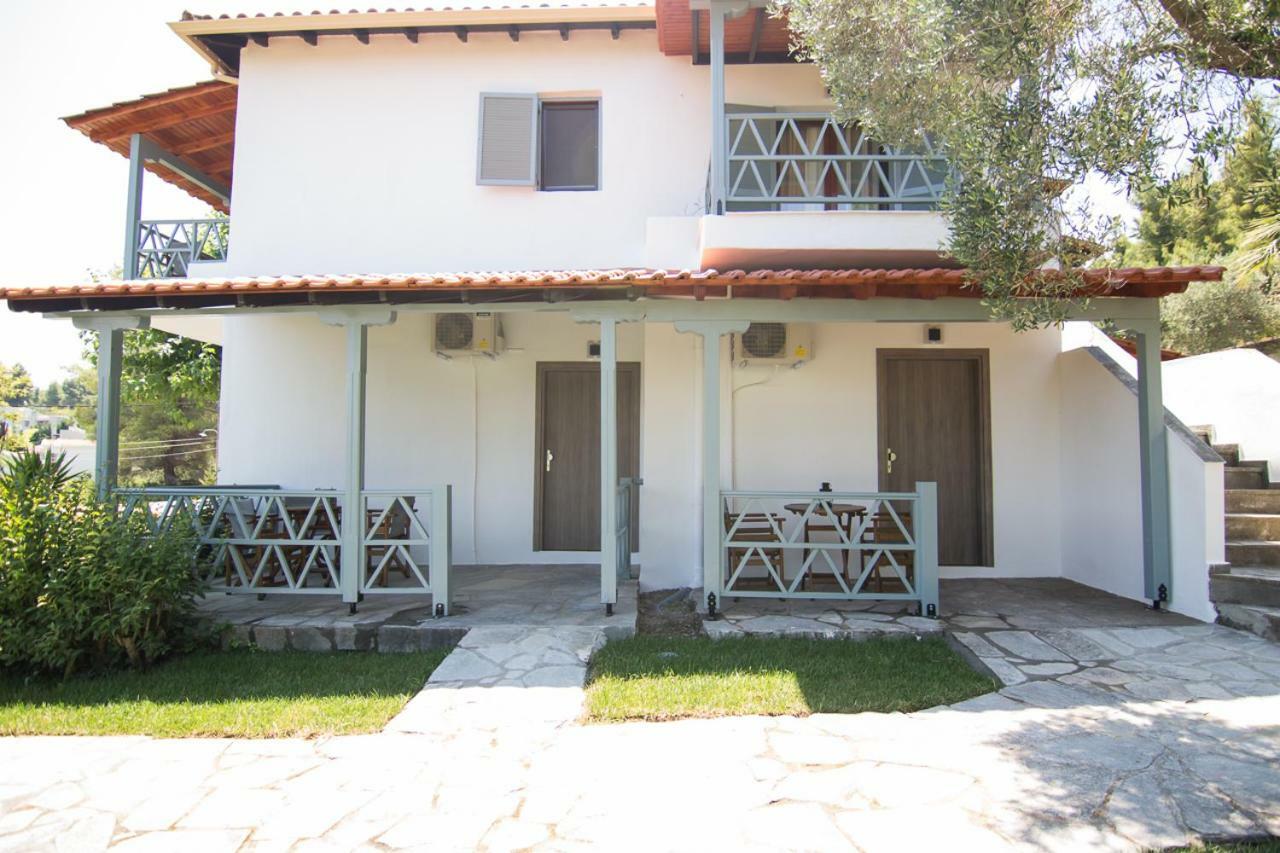 פאליאורי Casa Luxury Suites מראה חיצוני תמונה