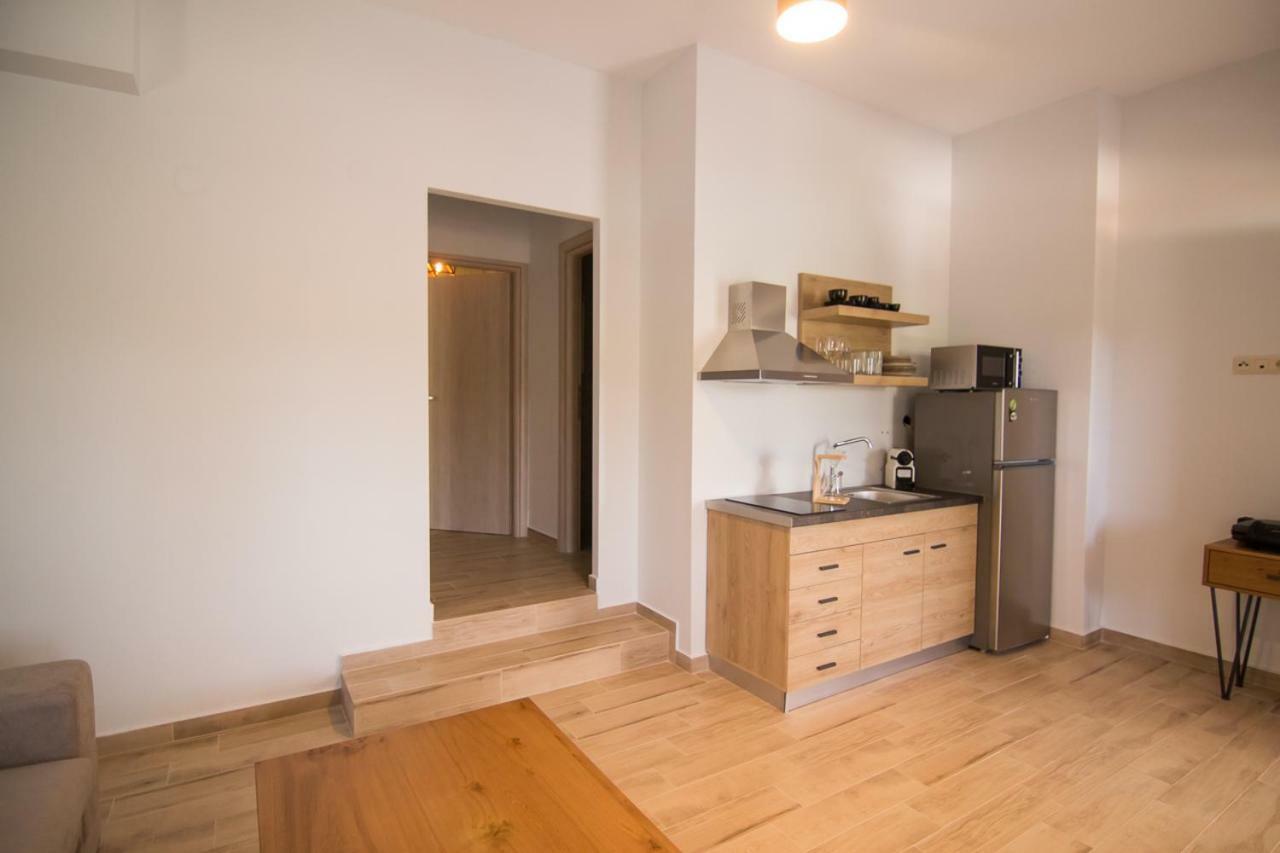 פאליאורי Casa Luxury Suites מראה חיצוני תמונה